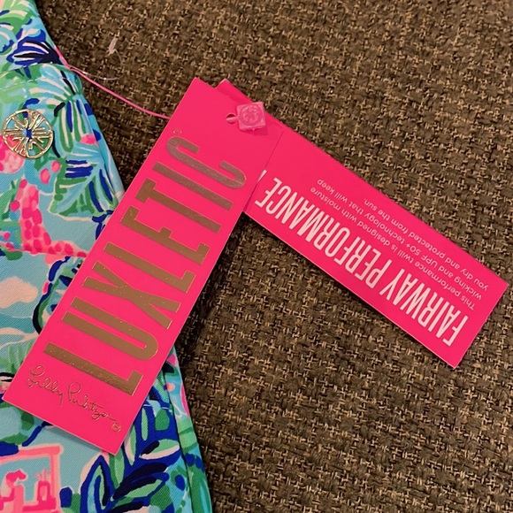 Lilly Pulitzer printed golf skort (sz 00) - Picture 2 of 11